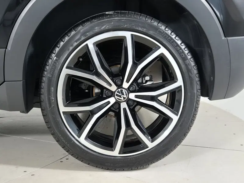 Volkswagen T-Cross usata a Torino (15)