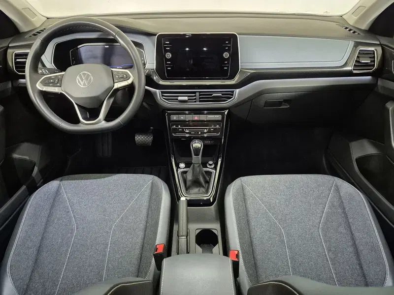 Volkswagen T-Cross usata a Torino (8)