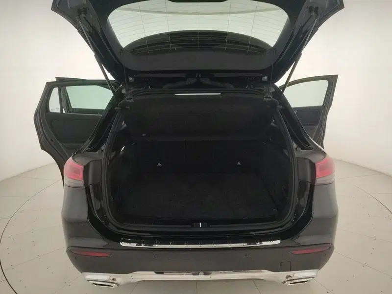Mercedes-Benz GLA SUV usata a Alessandria (11)