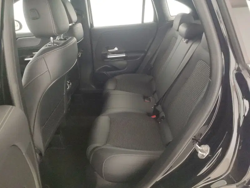 Mercedes-Benz GLA SUV usata a Alessandria (7)