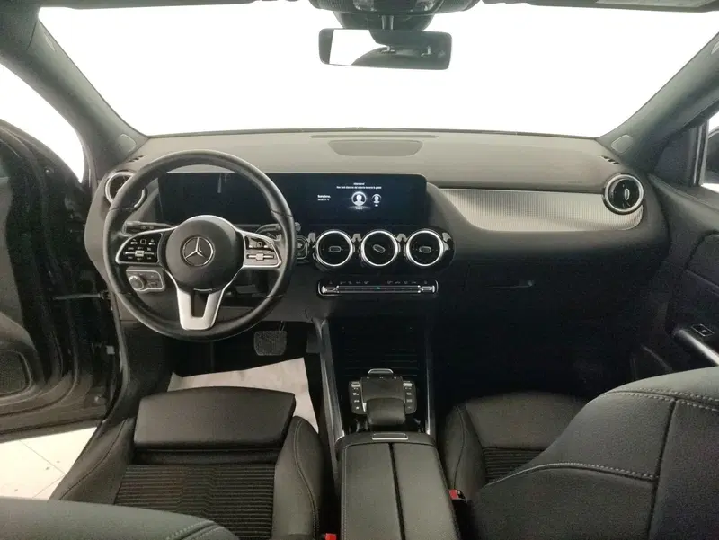 Mercedes-Benz GLA SUV usata a Alessandria (8)
