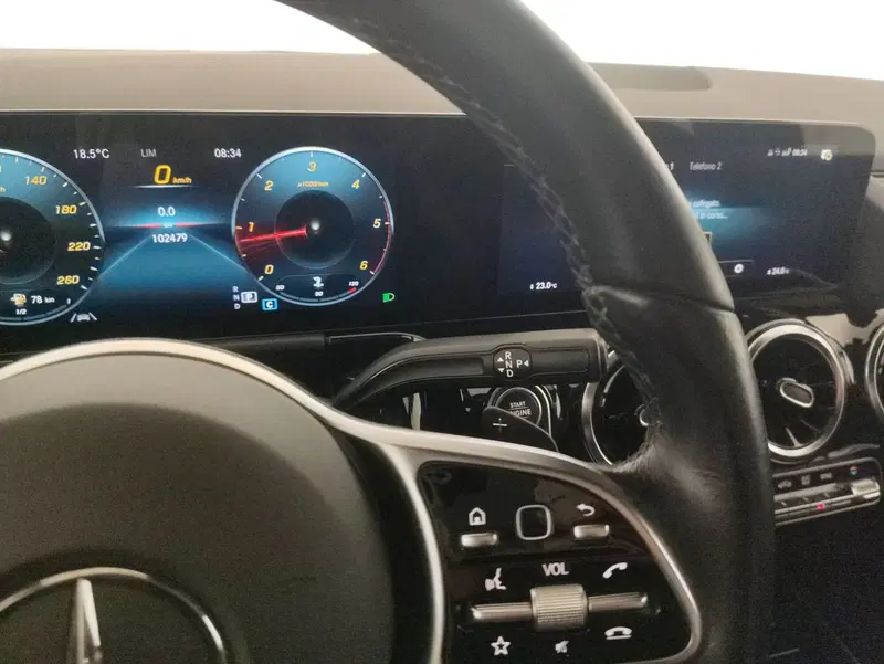 Mercedes-Benz GLA SUV usata a Alessandria (9)