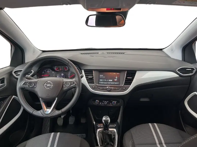 Opel Crossland X usata a Torino (11)