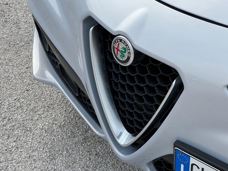 Alfa Romeo Stelvio usata a Matera (3)