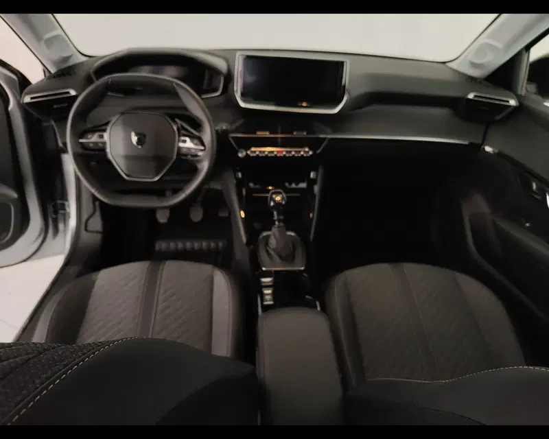 Peugeot 208 usata a Caserta (15)