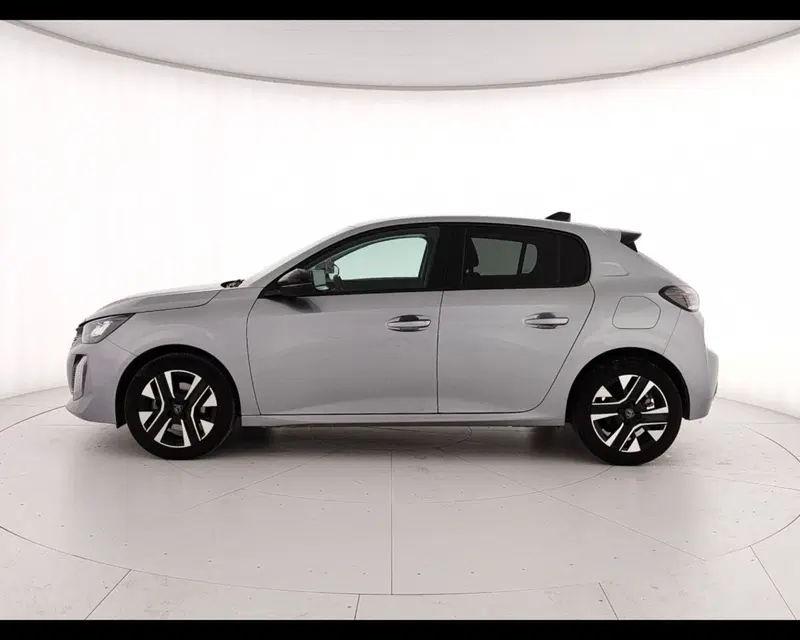 Peugeot 208 usata a Caserta (4)