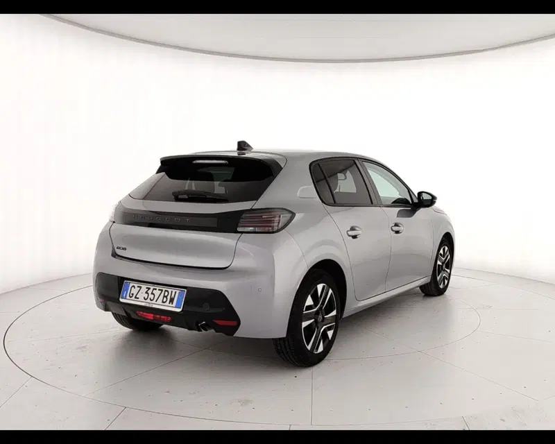 Peugeot 208 usata a Caserta (7)
