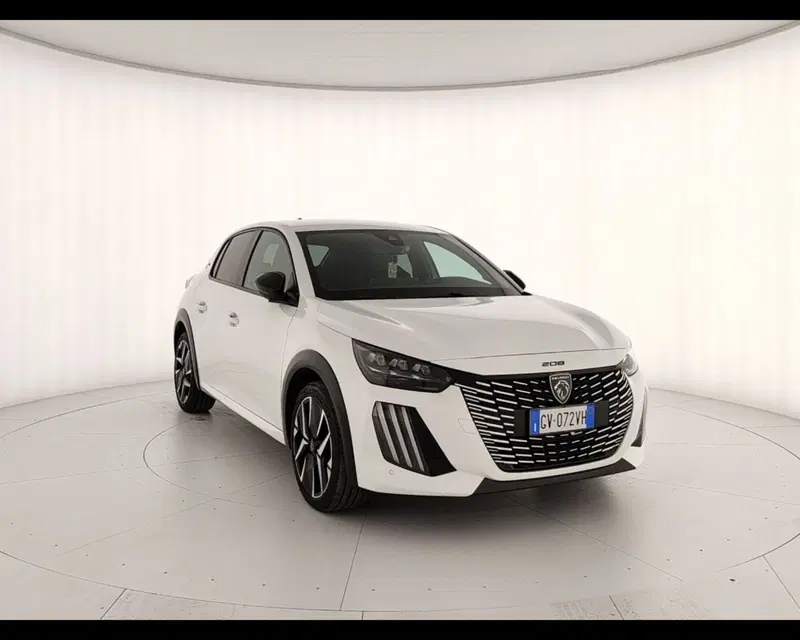 Peugeot 208 usata a Caserta