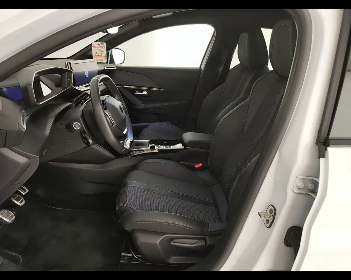 Peugeot 208 usata a Caserta (17)