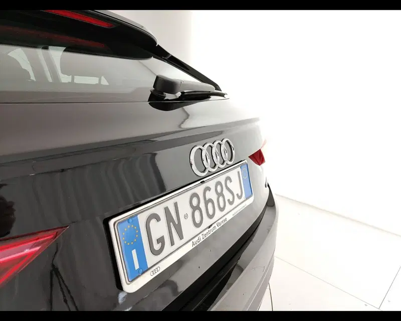 Audi Q3 Sportback usata a Caserta (10)