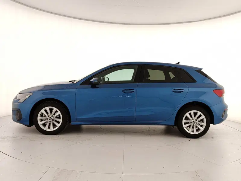 Audi A3 Sportback usata a Caserta (8)
