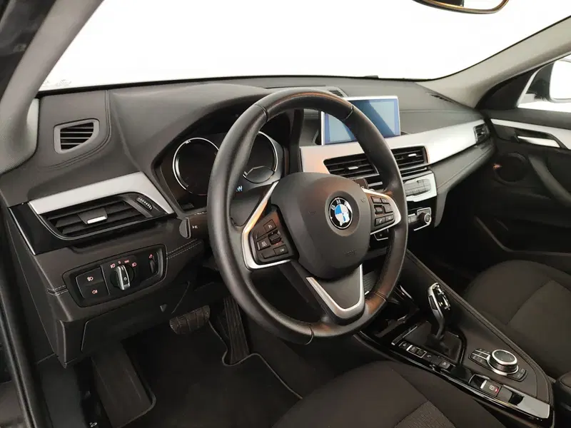 BMW X2 usata a Caserta (20)