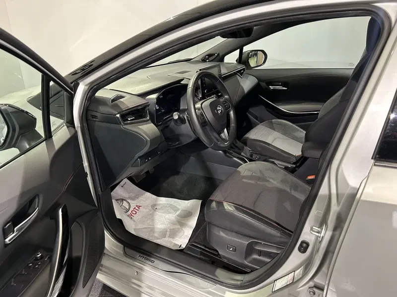 Toyota Corolla usata a Milano (12)