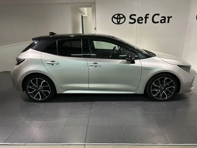 Toyota Corolla usata a Milano (13)
