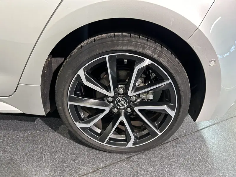 Toyota Corolla usata a Milano (14)