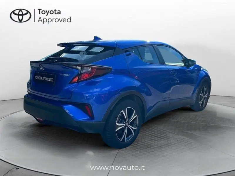 Toyota Toyota C-HR usata a Varese (6)