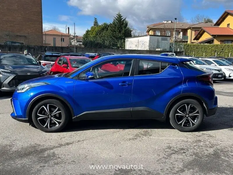 Toyota Toyota C-HR usata a Varese (8)