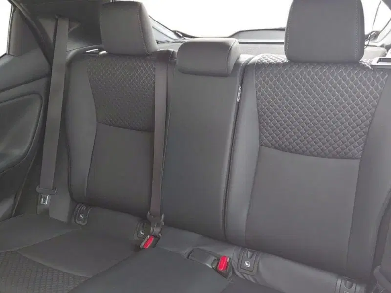 Toyota Yaris usata a Cagliari (12)