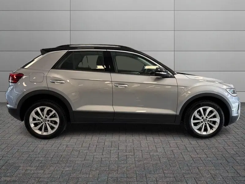 Volkswagen T-Roc usata a Prato (4)