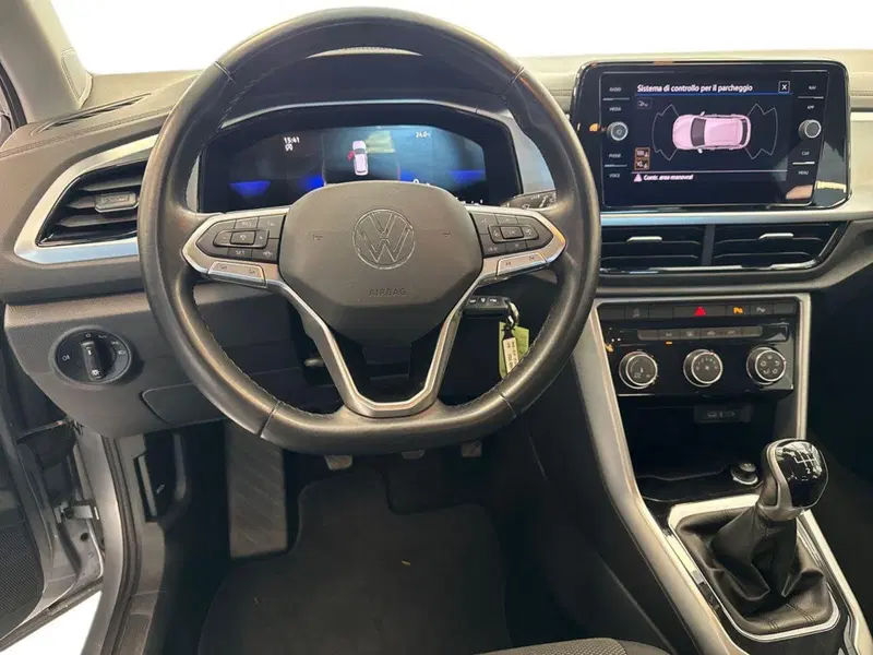 Volkswagen T-Roc usata a Prato (9)