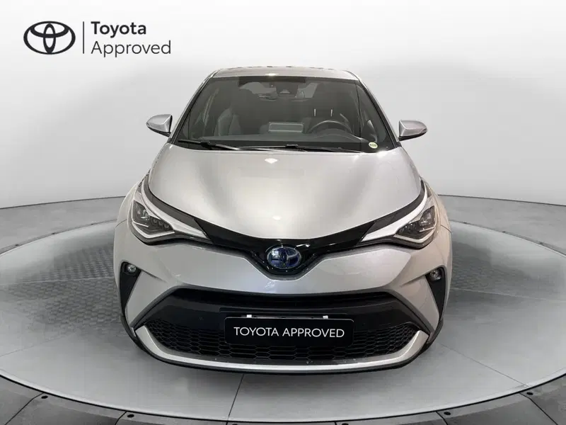 Toyota Toyota C-HR usata a Milano (5)