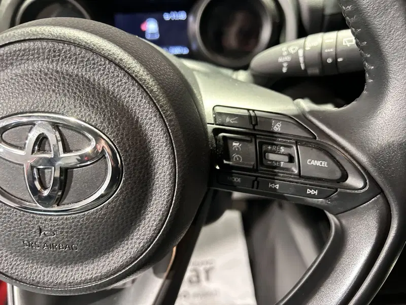 Toyota Yaris usata a Milano (15)
