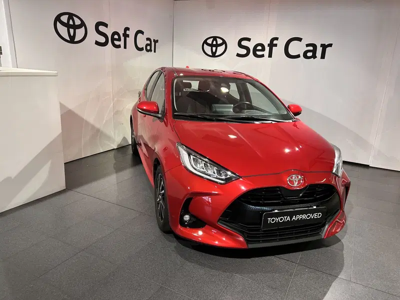 Toyota Yaris usata a Milano (2)