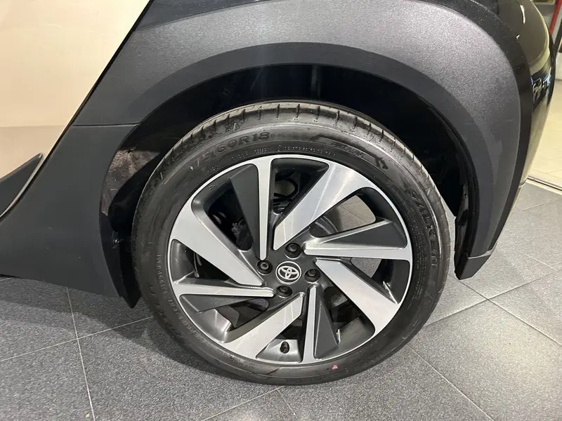 Toyota Aygo X usata a Milano (12)