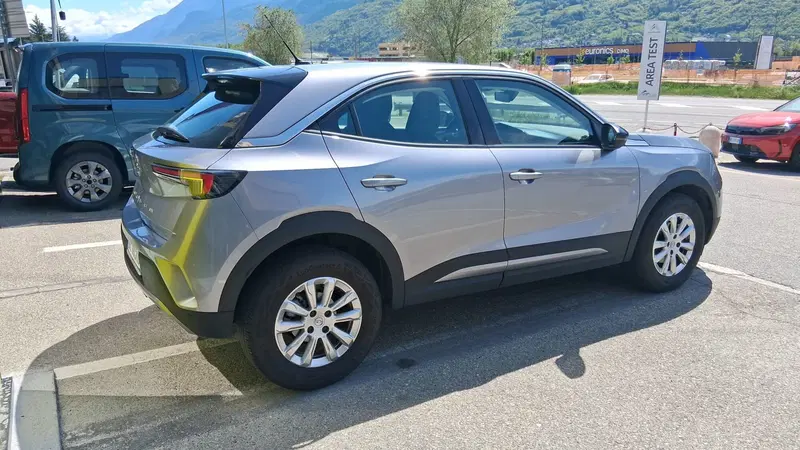 Opel Mokka usata a Aosta (4)