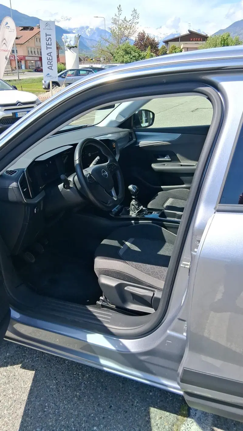 Opel Mokka usata a Aosta (8)