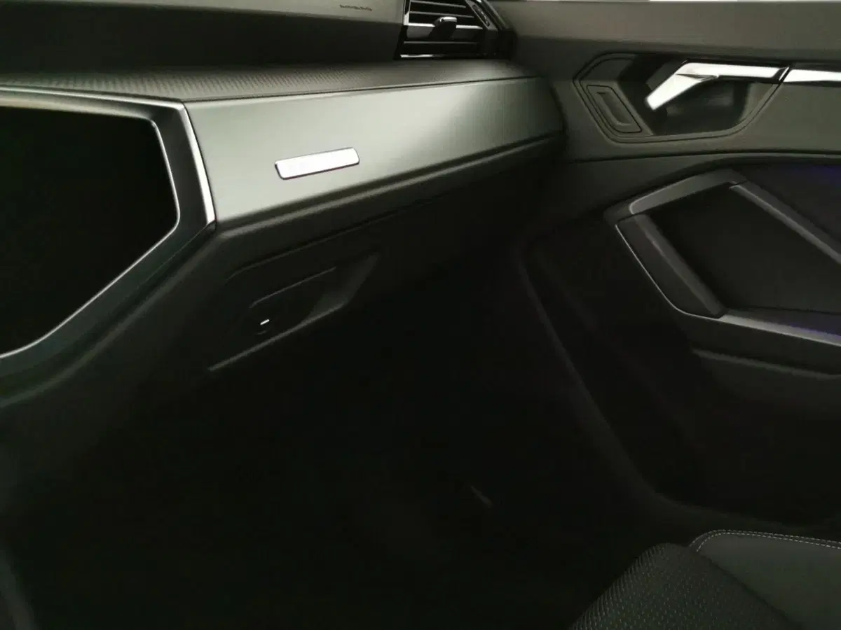 Audi Q3 nuova a Chieti (19)