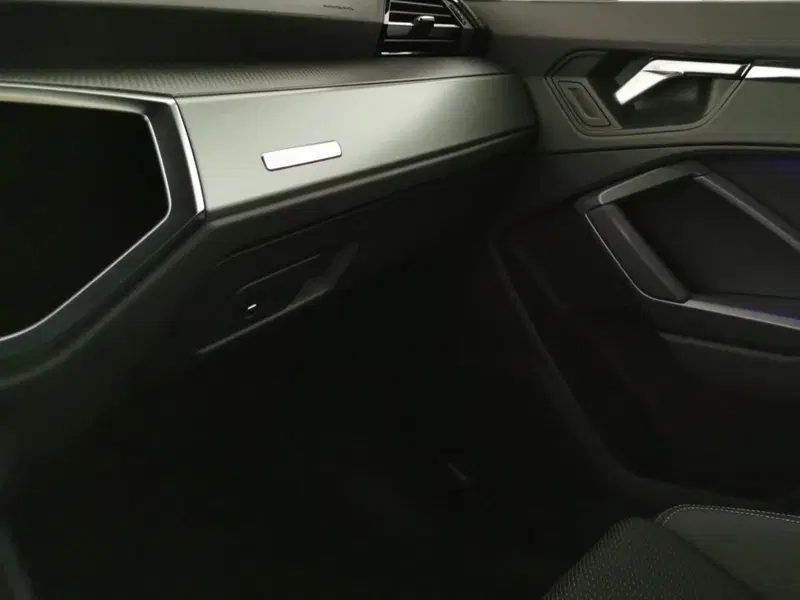 Audi Q3 nuova a Chieti (19)