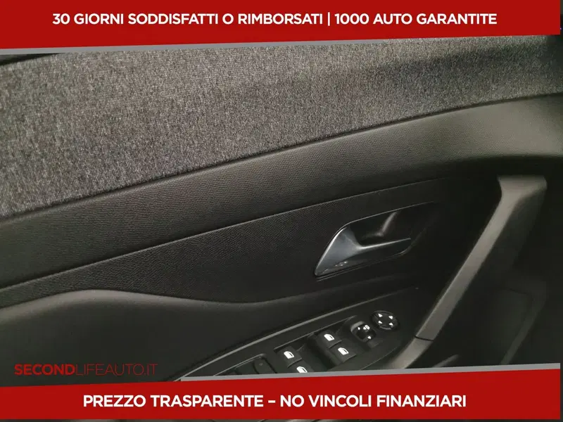 Peugeot 408 usata a Roma (12)