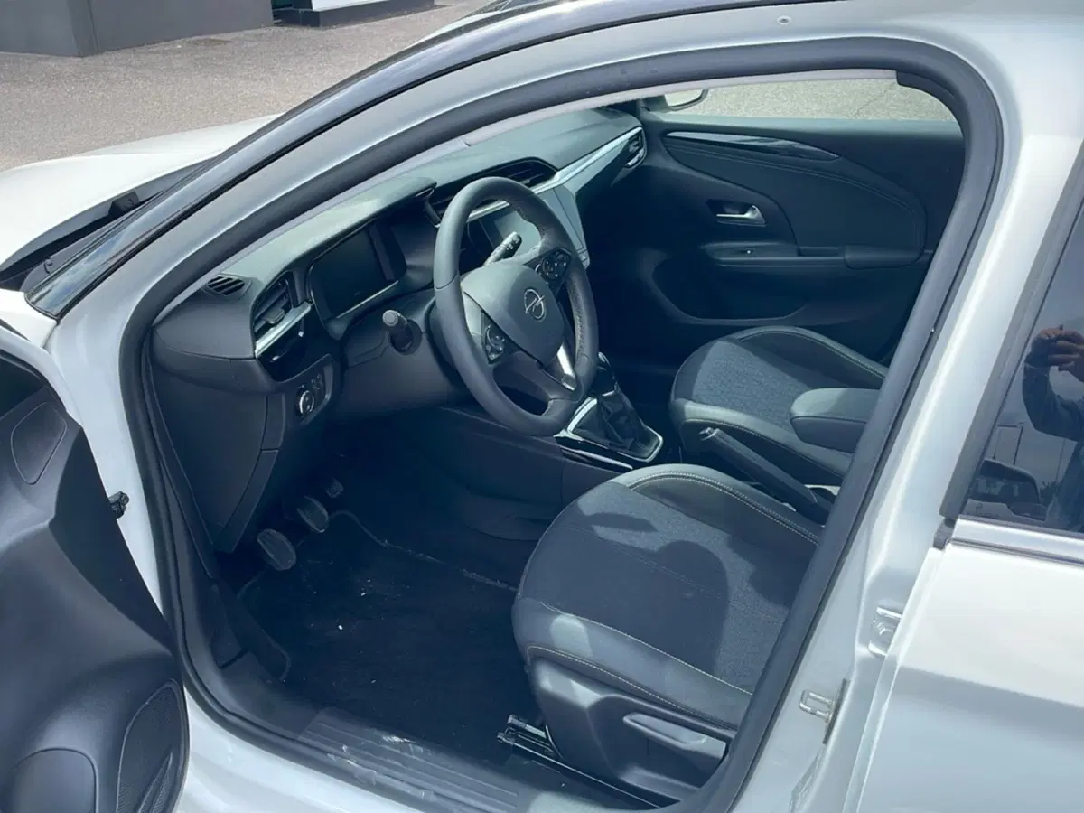 Opel Corsa usata a Bologna (11)