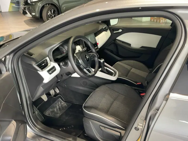 Renault Clio usata a Bologna (12)