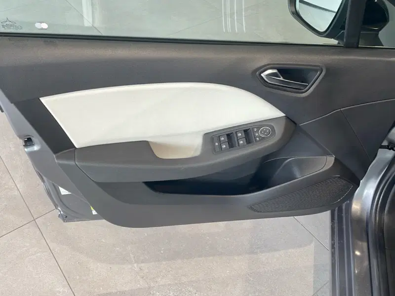 Renault Clio usata a Bologna (18)