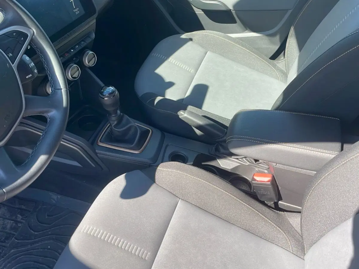 Dacia Duster usata a Bologna (18)