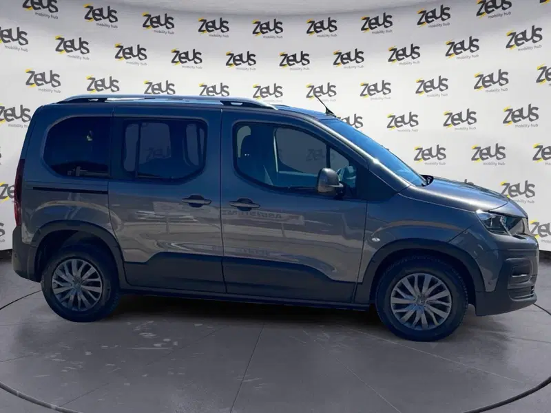 Peugeot Rifter usata a Bologna (7)