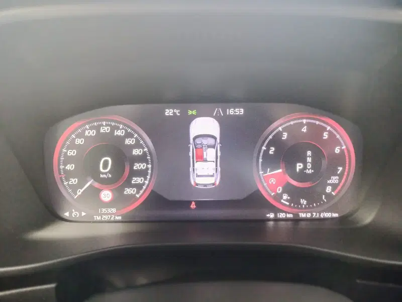 Volvo XC40 usata a Modena (7)