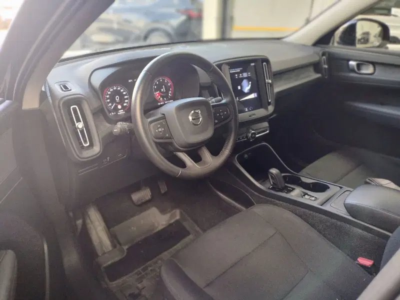 Volvo XC40 usata a Modena (8)