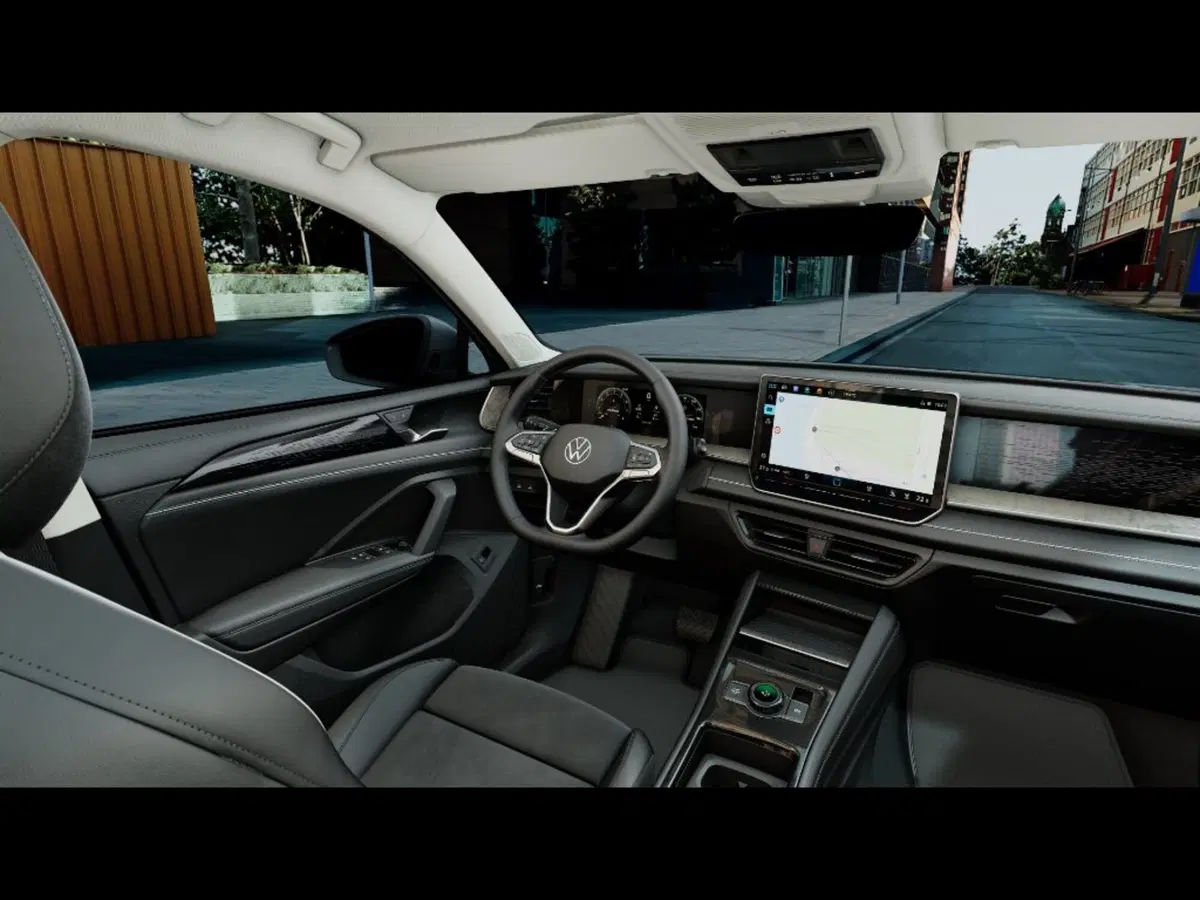 Volkswagen Tayron nuova a Livorno (7)