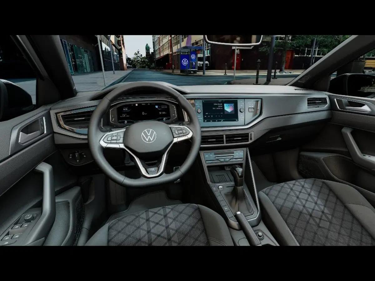 Volkswagen Taigo nuova a Livorno (6)