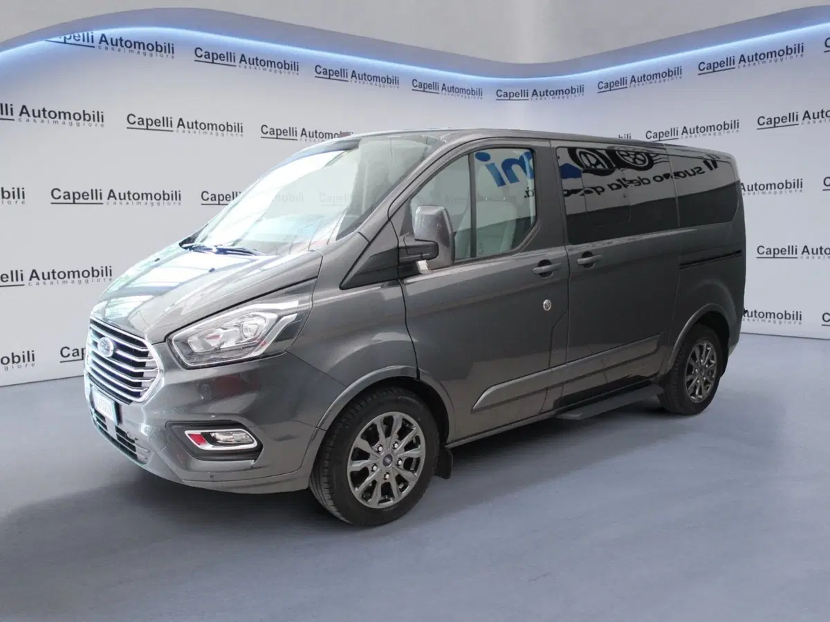Ford Tourneo Custom usata a Cremona