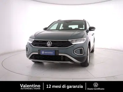 Volkswagen T-Roc 1.5 tsi Life dsg del 2023 usata a Roma
