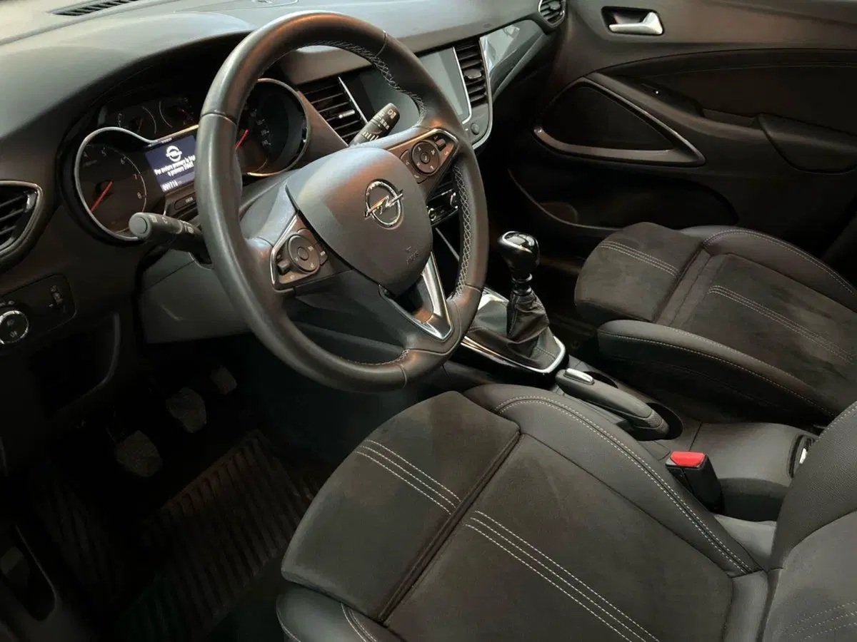 Opel Crossland usata a Foggia (10)