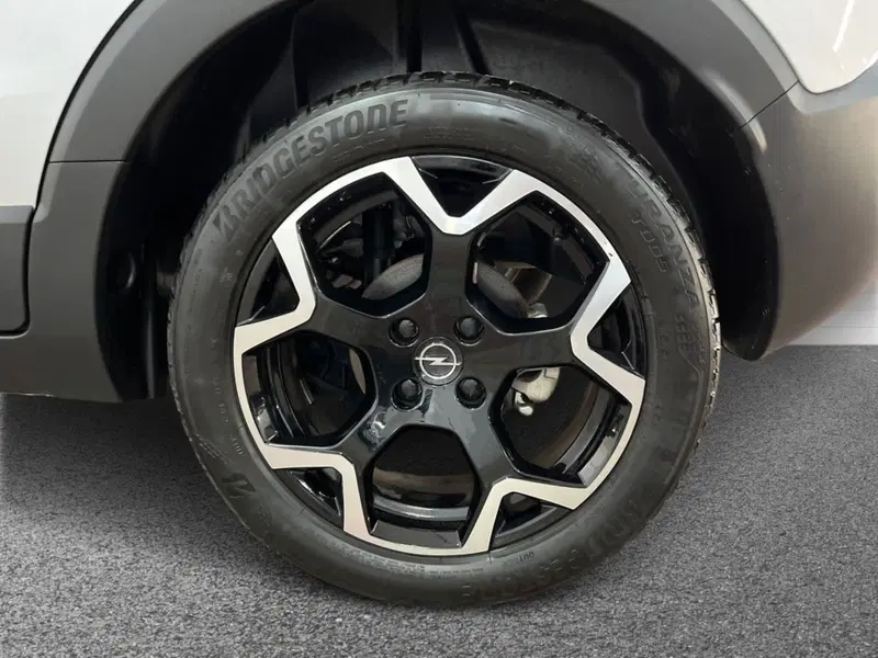 Opel Crossland usata a Foggia (6)