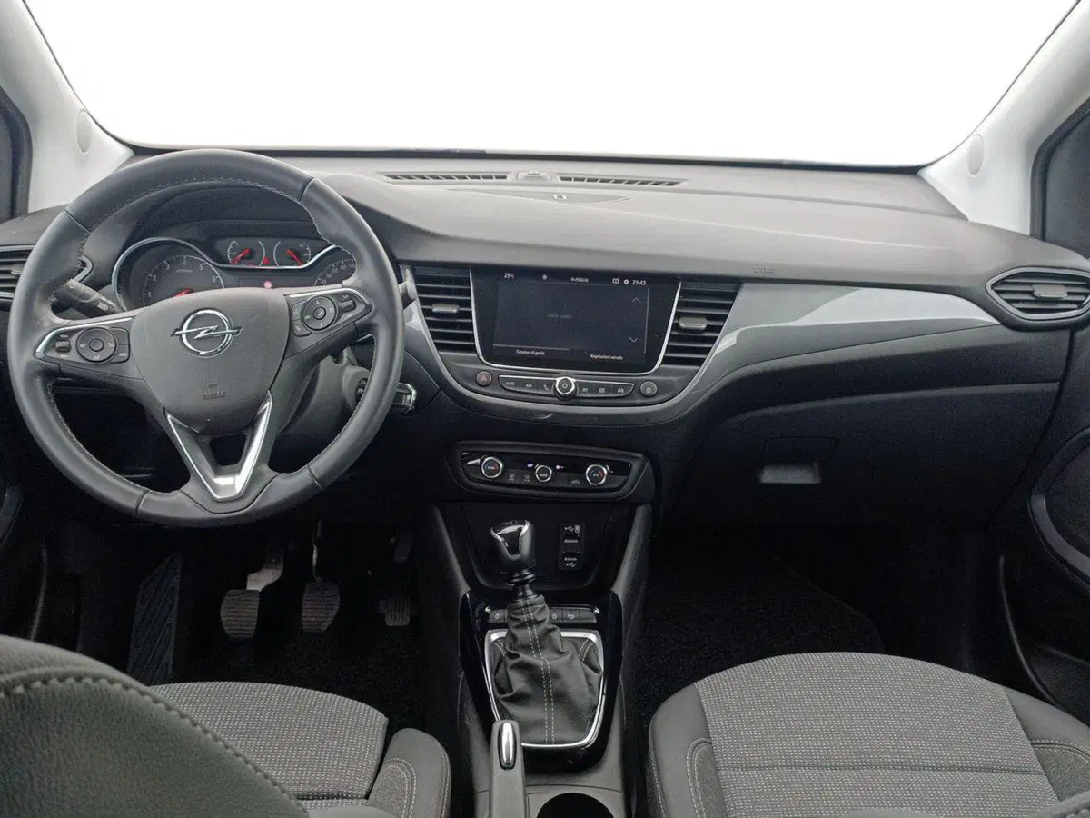 Opel Crossland usata a Bari (8)