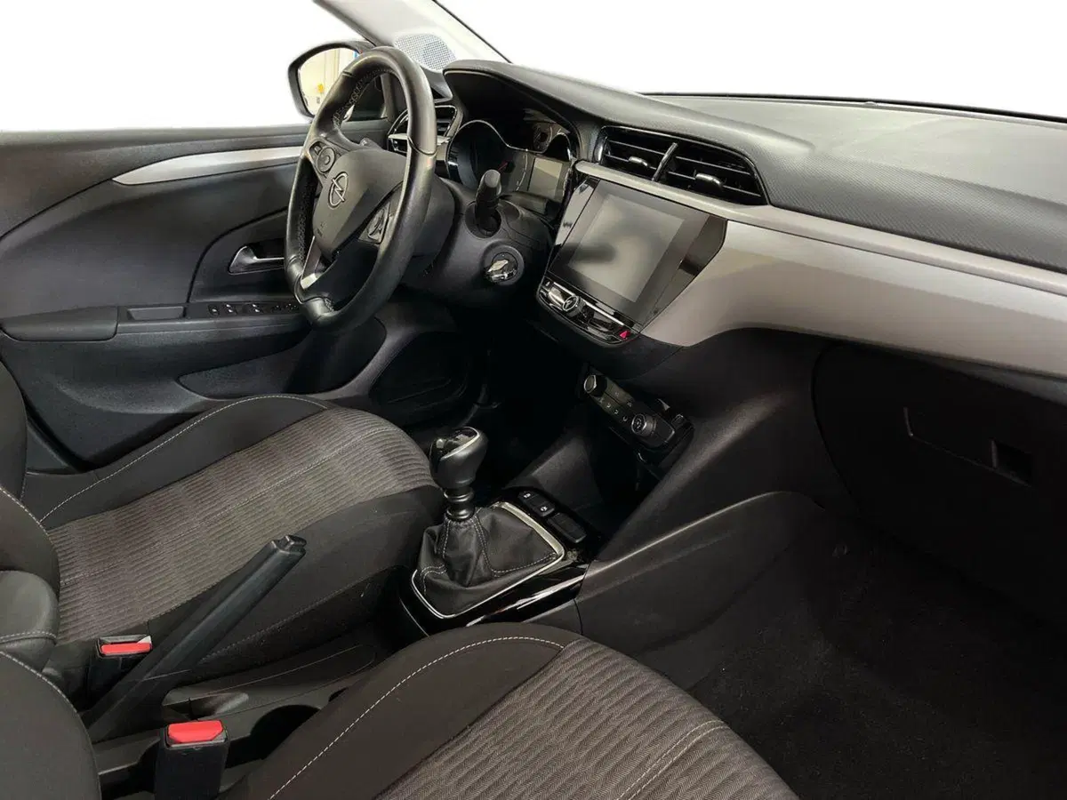 Opel Corsa usata a Bari (9)