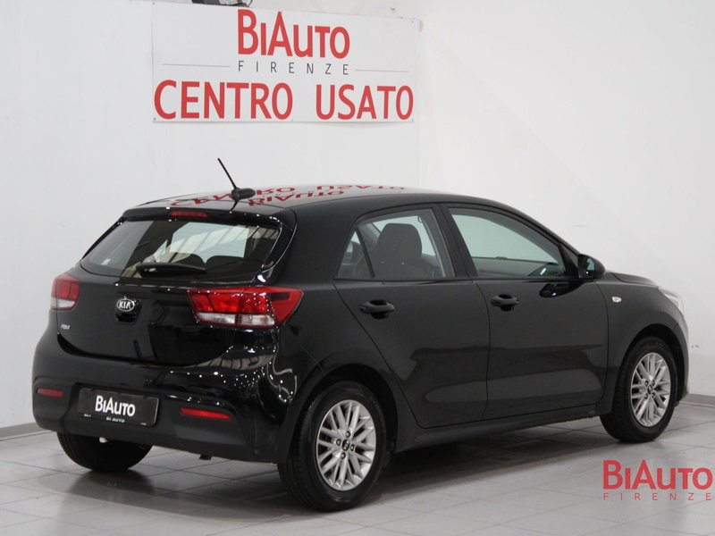 Kia Rio usata a Firenze (2)