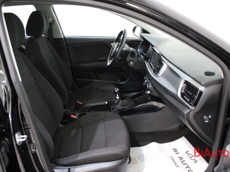 Kia Rio usata a Firenze (6)
